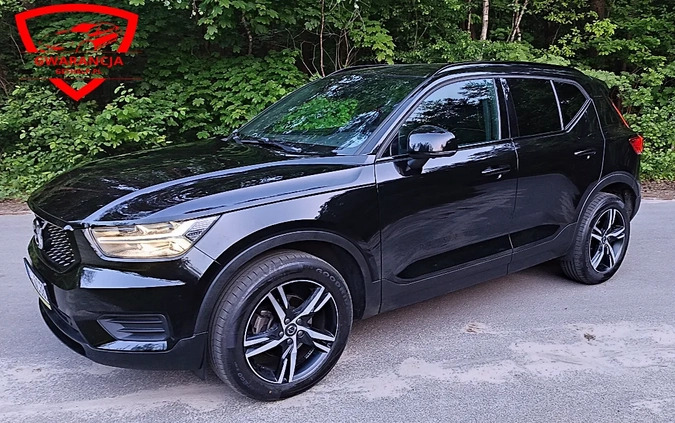 Volvo XC 40 cena 99900 przebieg: 182000, rok produkcji 2019 z Łazy małe 529